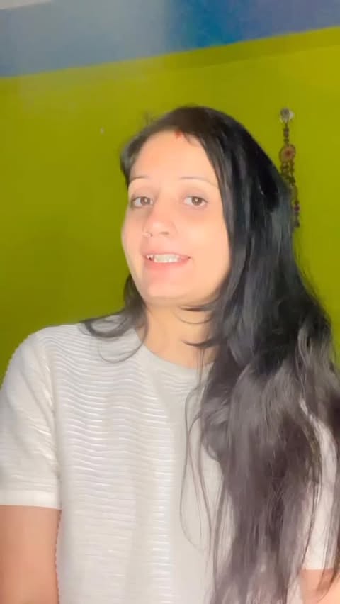 Instagram post by @nehaofficial483 for Vaseline. Caption reads: [...] 
Pollution, cold air, dry skin—handled....