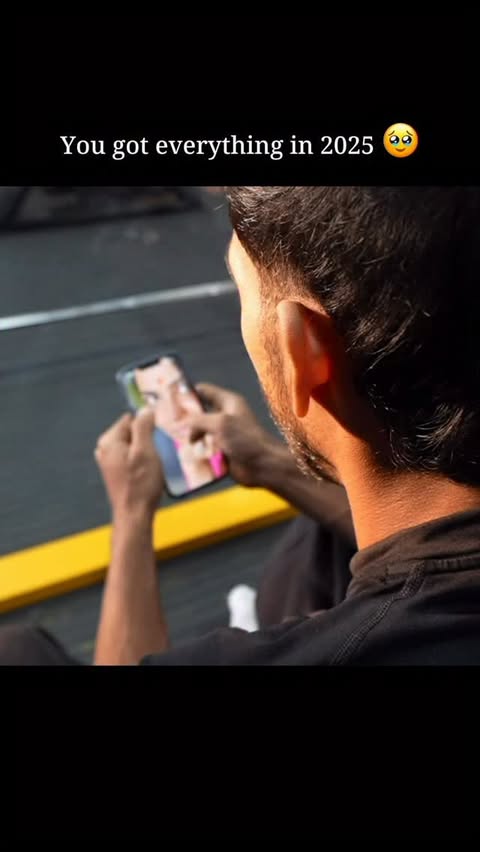 Instagram post by @gainsbyzooz for MuscleBlaze. Caption reads: Tag that ellam kittiya bro😭

Tag that gymbro who....