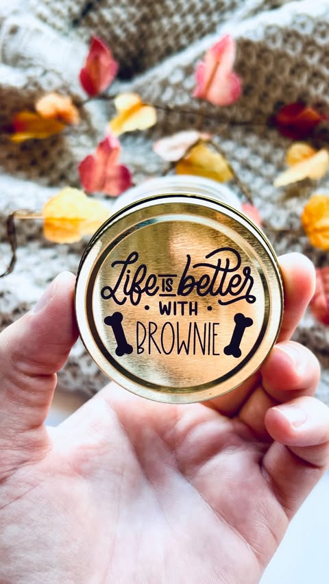 Instagram post by @magicartcandles for Xtool. Caption reads: [...] and so much more meaningful. 🐾🤎....