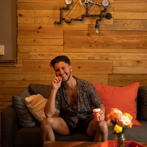 Instagram post by @jeffperlaa for O Positiv. Caption reads: Why did I decide to try @GOGOVitamins? #ad It's no....