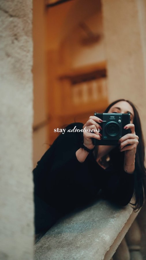 Instagram post by @lisamaria.reiter for Instax. Caption reads: [...] Werdegang viel zu selten. Die @instax.a WIDE....