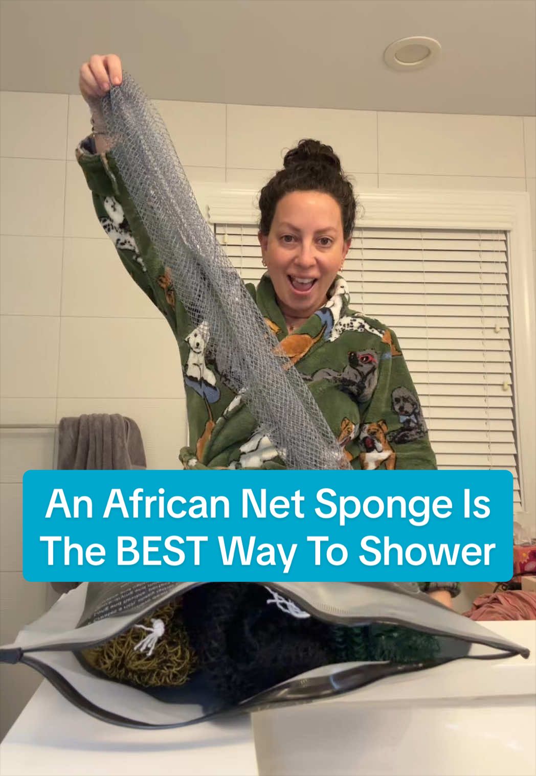 TikTok post by @realmelindaupclose for Bellanomi. Caption reads: [...] get clean in the shower, hands down!....