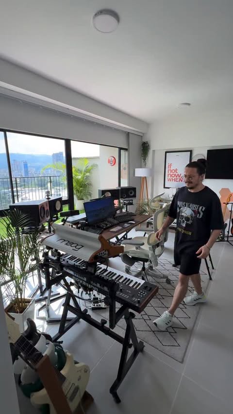 Instagram post by @scenarecords for Reverb. Caption reads: @reverb has officially fueled this month’s [...].