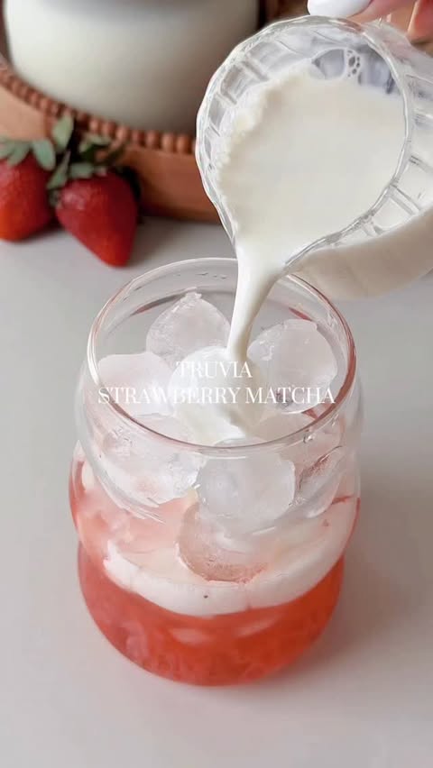 Instagram post by @alohalexia for Truvia. Caption reads: #TruviaPartner 🍓🍵 This strawberry matcha is....