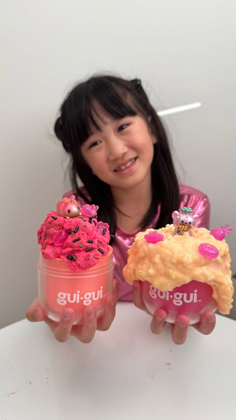 Instagram post by @abbyteh for The Mum Edition. Caption reads: [AD]Our little slime artist at work! @guigui 🍓💗✨....