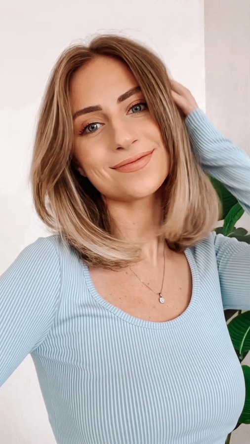 Instagram post by @lailamourad for Head & Shoulders Arabia. Caption reads: — HUGE tip that i’ve learned is that when your....