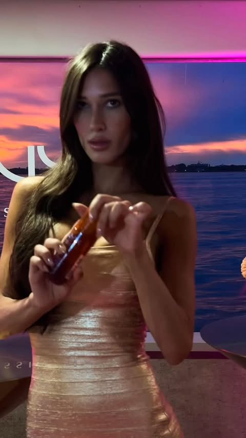 Instagram post by @giaaldisert for NYX Professional Makeup. Caption reads: Using @nyxcosmetics hair & body mist in Caramelt....