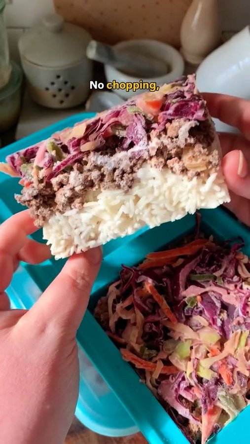 Instagram post by @simplysarahhart for Souper Cubes. Caption reads: [...] thing that originally hooked me on....