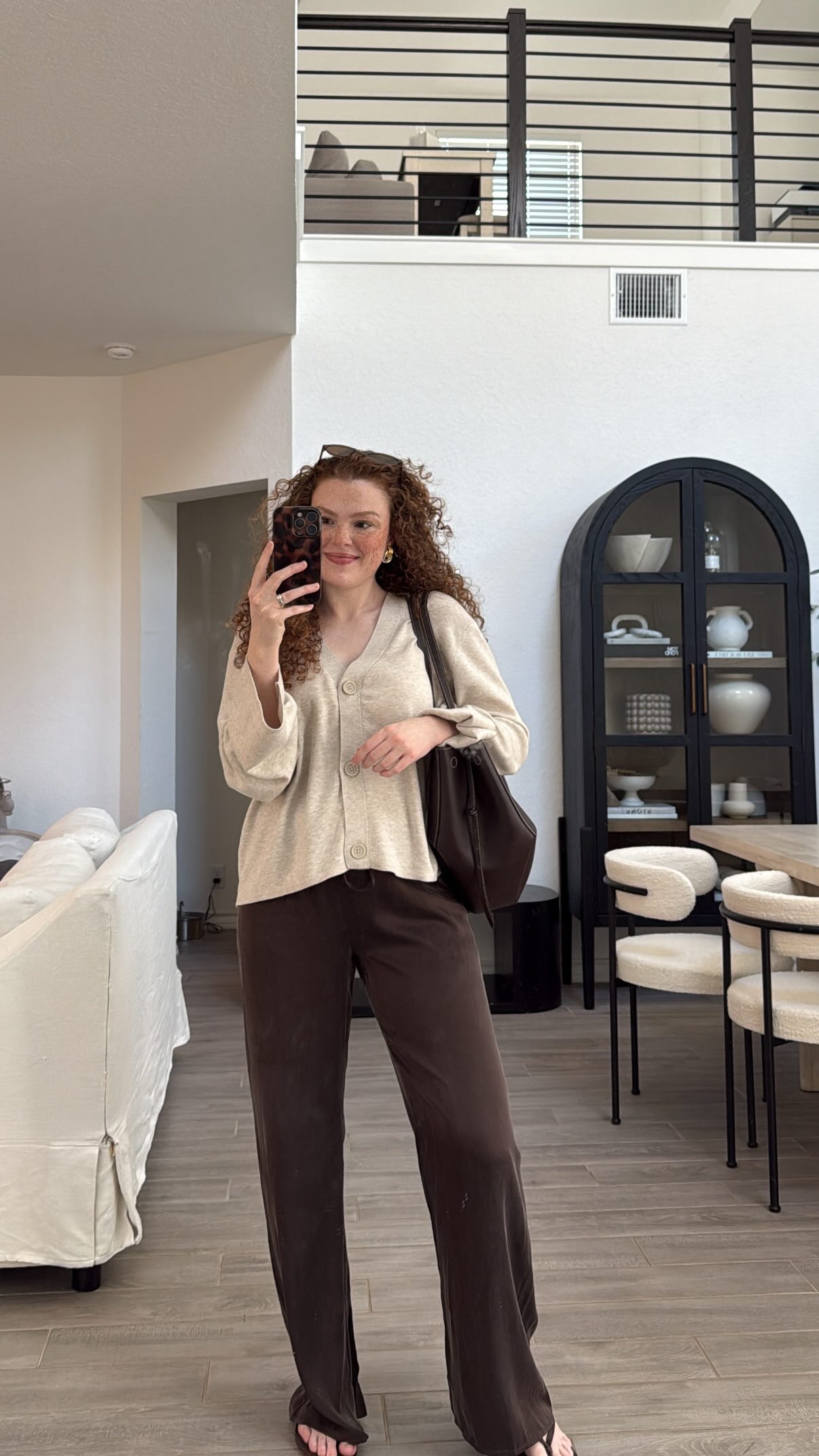 Instagram post by @amandaasad for Skinfix. Caption reads: [...] 2 weeks postpartum 🤍....