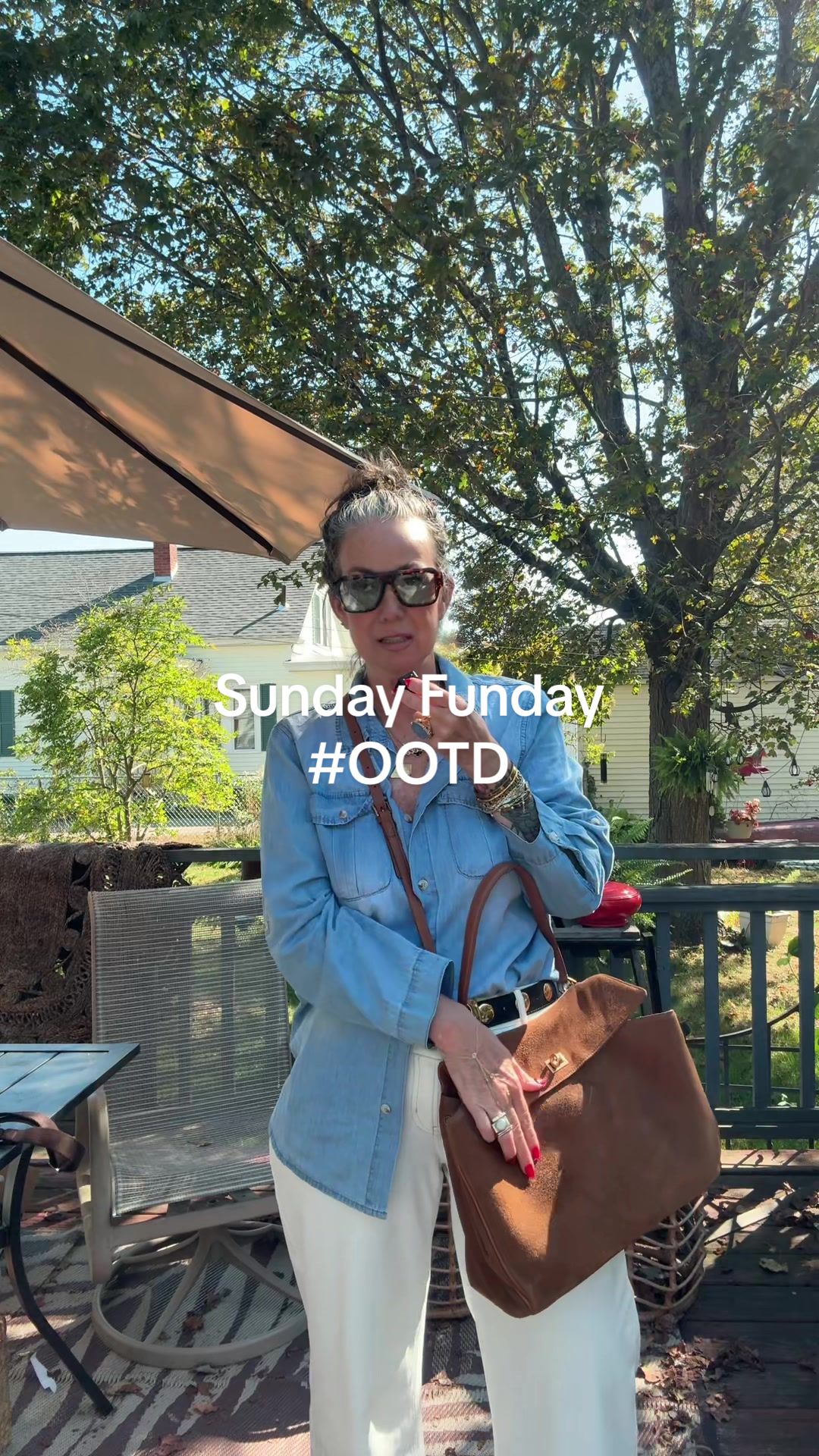 TikTok post by @aestheticaleestyles for DEZI. Caption reads: [...] 50 style shoukd be effortless @DEZI EYEWEAR....