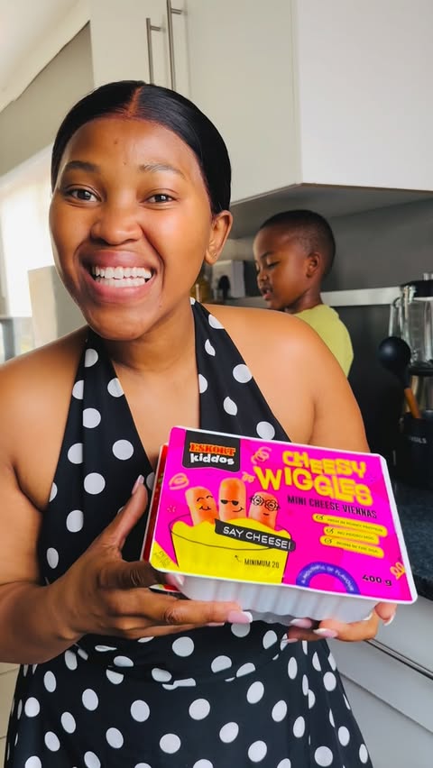Instagram post by @vumeka_ for Eskort. Caption reads: The eskort kiddos became an instant favourite in....