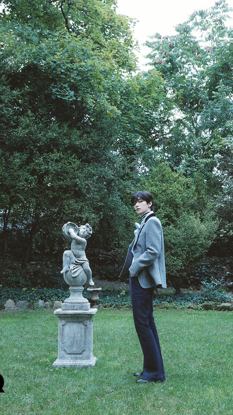 Instagram post by @ityitj for Valentino. Caption reads: ‘SOOBIN and VALENTINO’
한편의 영화 🎬🍿

@page.soobin....