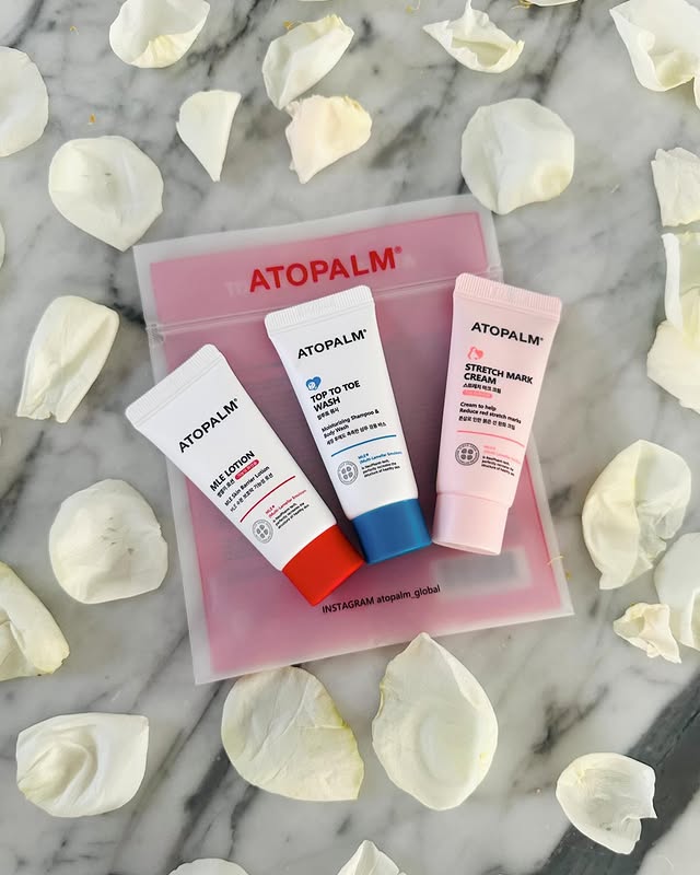 Instagram post by @sgm3chic for ATOPALM. Caption reads: [...] these free products from Picky and ATOPALM....