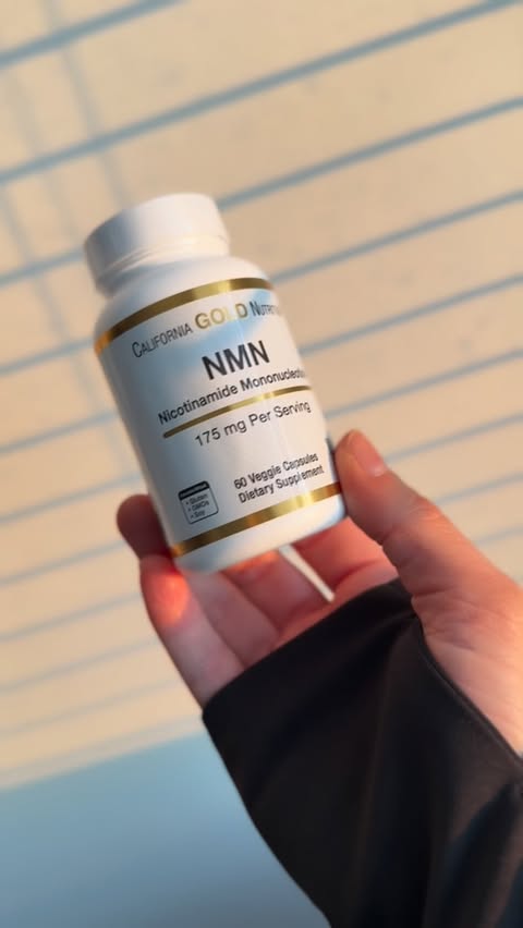 Instagram post by @jennadillulio for iHerb. Caption reads: Mom life is busy, messy, beautiful… and exhausting....