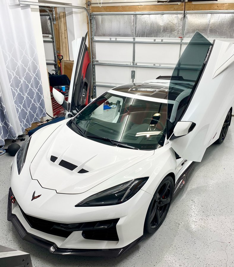 Instagram post by @missc8corvette for Kustom Interior. Caption reads: My Corvette C8 Z06 now has 🪽🪽....