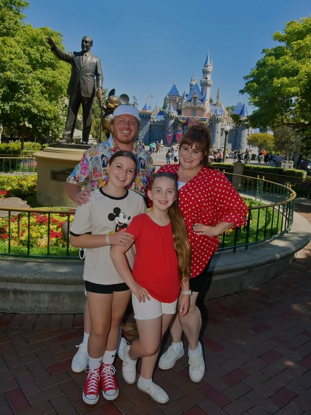 Instagram post by @kaycstroh for Disneyland. Caption reads: [...] hosts Disney Channel Nite at @disneyland ?!....