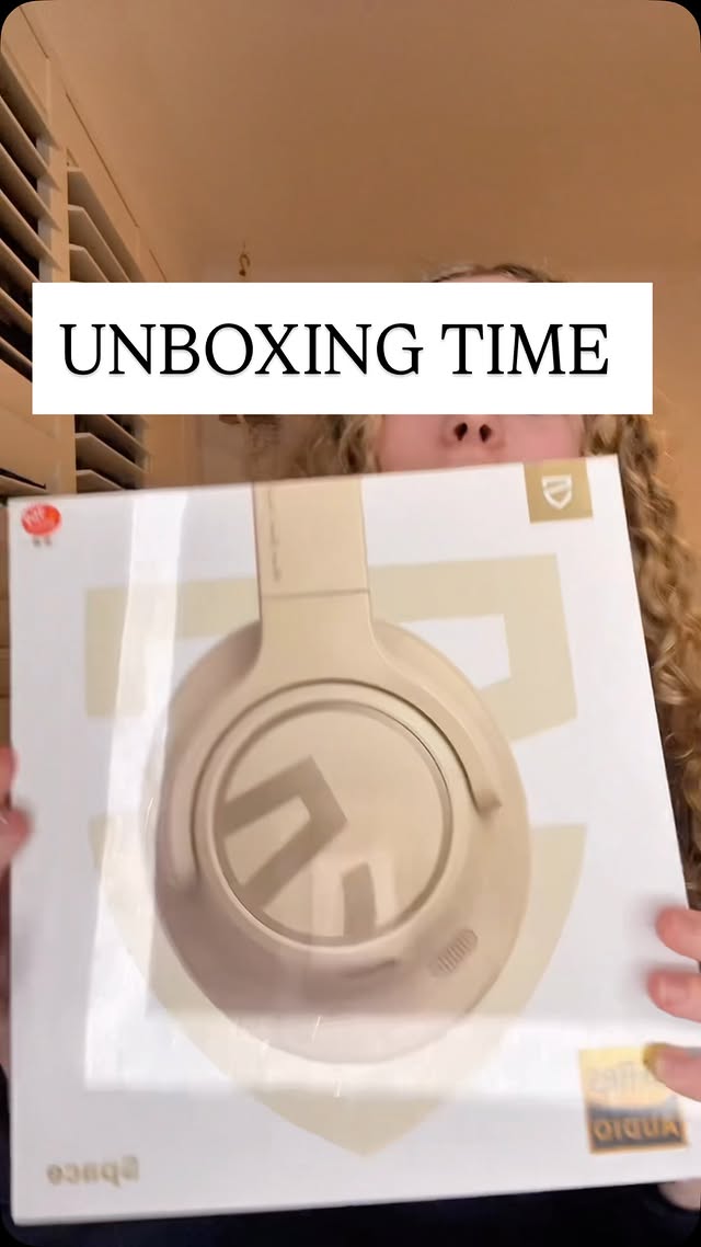 Instagram post by @taylamaddisonn for SOUNDPEATS. Caption reads: [...] UNBOXING TIME!! || thank you so much....