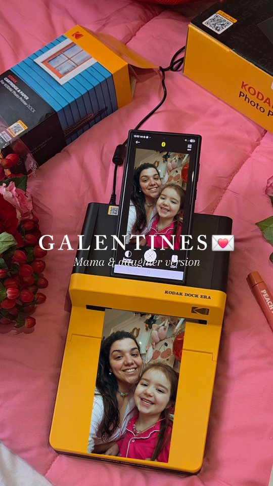 Instagram post by @tania_dsousa for Kodak Photo Printer. Caption reads: [...] with us. Always has, always will.....