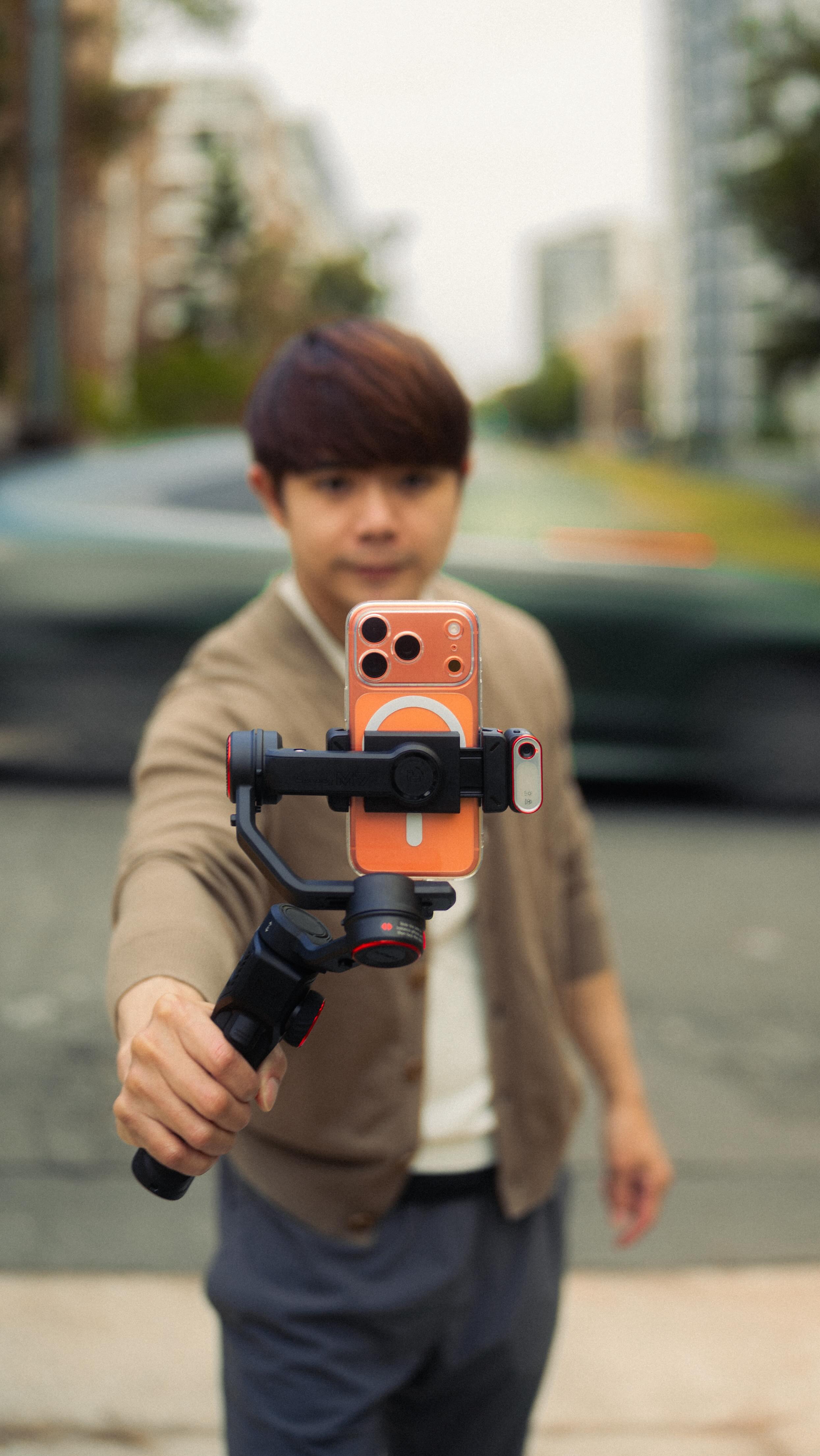 Instagram post by @iambongwendy for Hohem. Caption reads: [...] minimal effort this could be it. The....