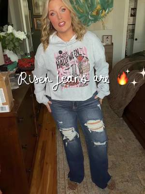 TikTok post by @good_moms_say_badwords for Wild Oak Boutique. Caption reads: [...] #JeansTryOn #FallOutfit @Wild Oak Boutique.