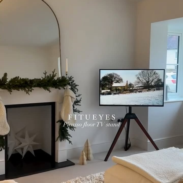 Instagram post by @luciamaysmithhome for FITUEYES. Caption reads: AD We’re over the moon with our new....
