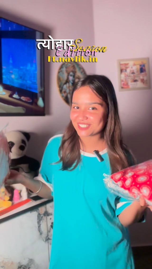 Instagram post by @kritiikaaaa.a for Navlik. Caption reads: Comment for link 🔗❤️
.
.
.
@navlik.in....