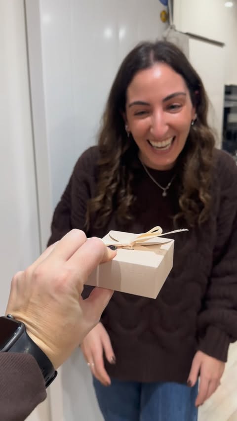 Instagram post by @emkingston for Lily And Roo. Caption reads: [...] 7 month countdown!
Thank you @lilyandrooldn....