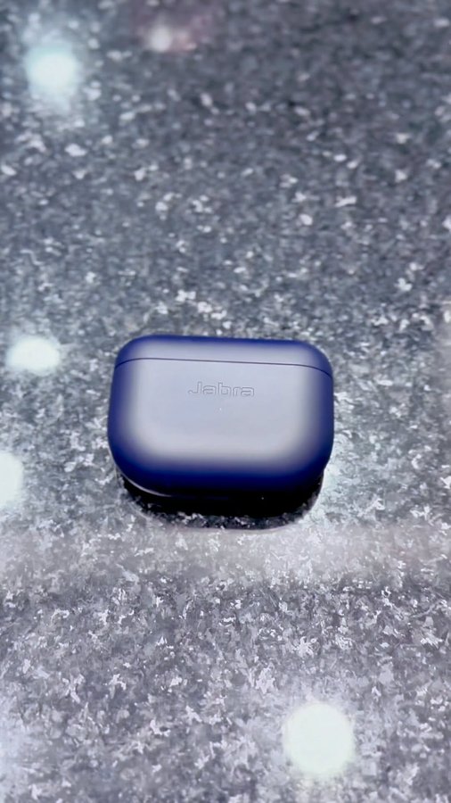 Instagram post by @strutent for Jabra. Caption reads: I had the pleasure of trying out the Jabra Elite 8....