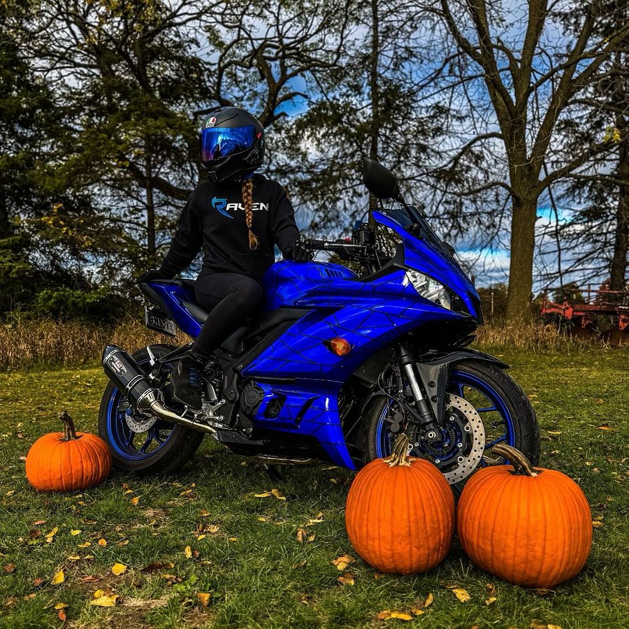 Instagram post by @_ktr3_ for RAVEN Moto. Caption reads: [...] 🍂🎃 •
•
Partner Discount Codes: 
@ravenmoto....