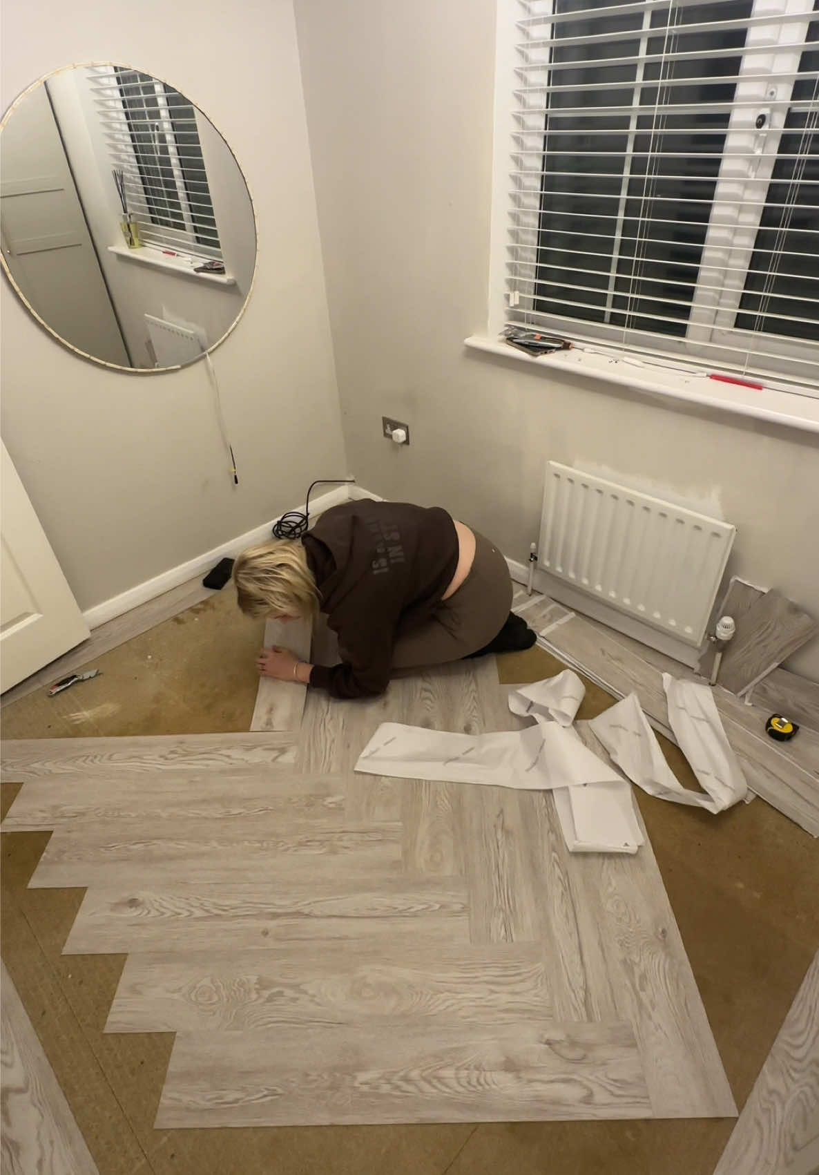 TikTok post by @ellie_and_thetwins for Living and Home. Caption reads: [...] #renovation #onabudget #budget....