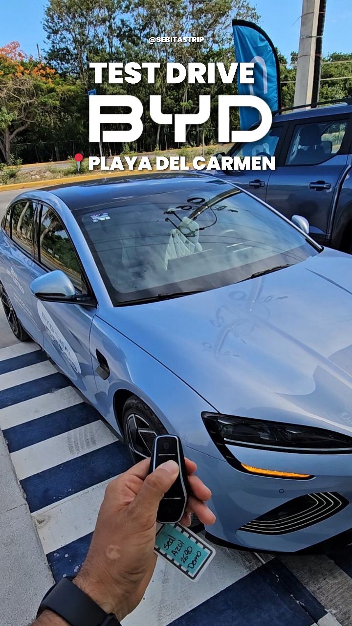 Instagram post by @sebitastrip for BYD Auto México. Caption reads: Así vivimos el test Drive de @byd_autoplayacar....