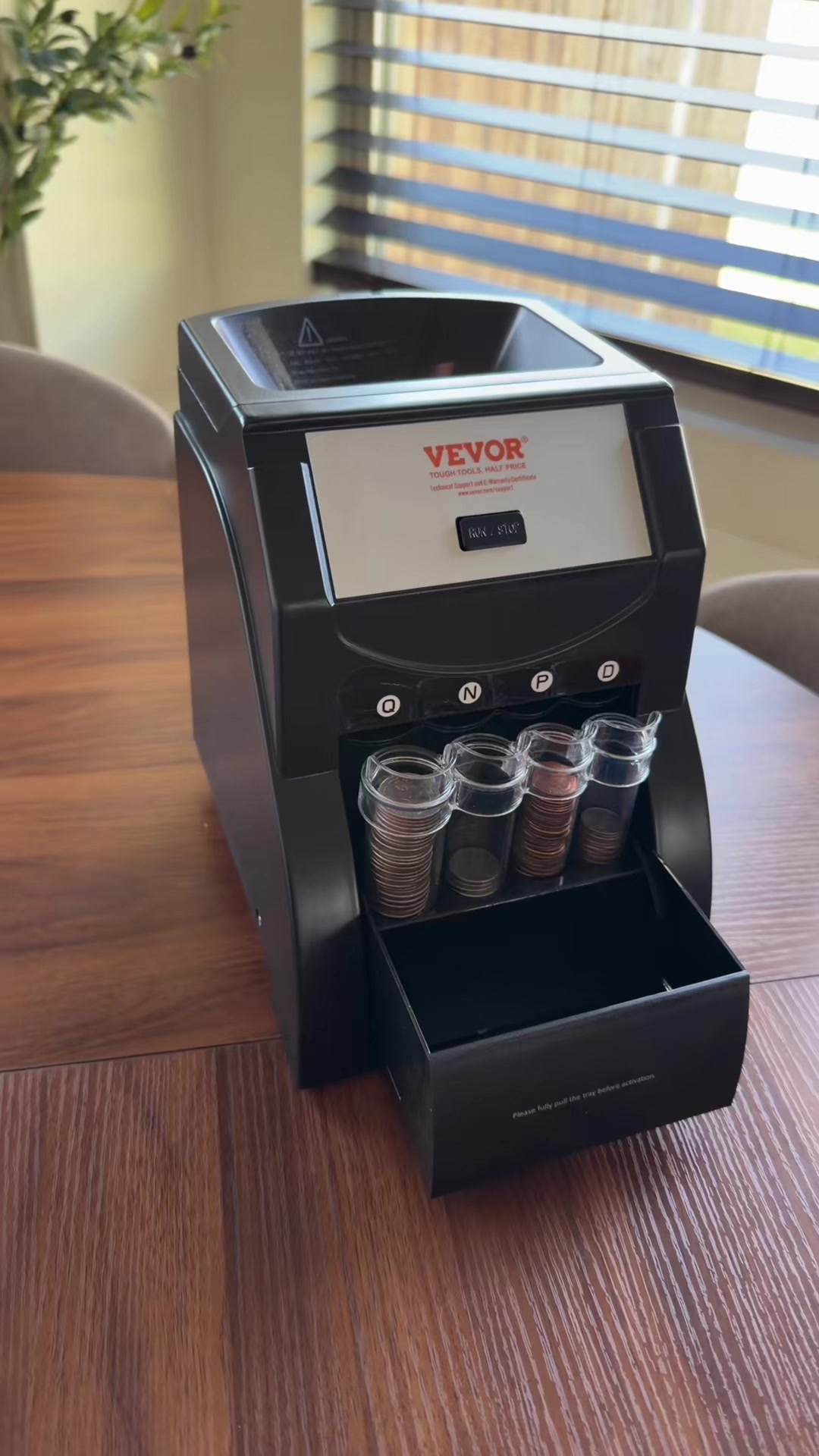 TikTok post by @heydalshy for VEVOR US. Caption reads: @VEVOR Home Improvement Coin sorter machine. #coin....
