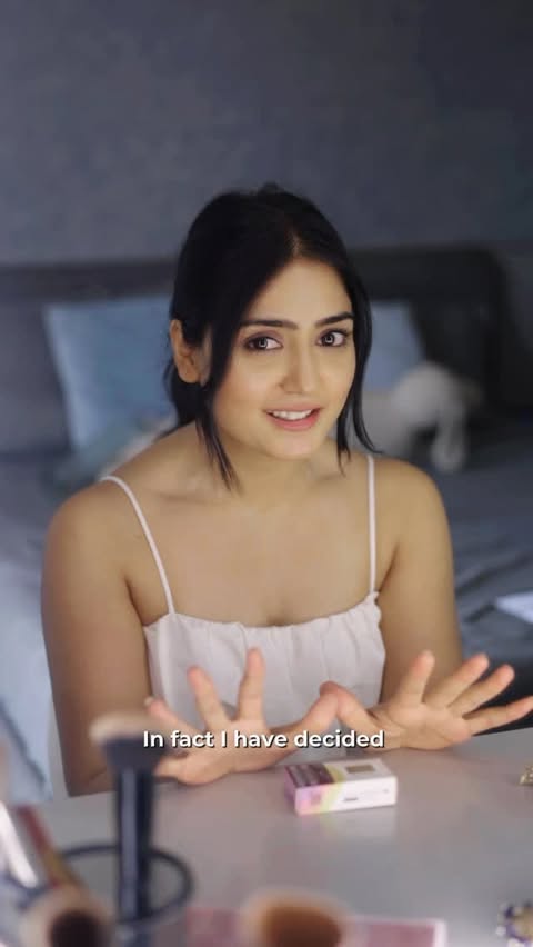 Instagram post by @anjali_tatrari for Aqualens. Caption reads: [...] elegant, and comfy all day with AQUALENS....