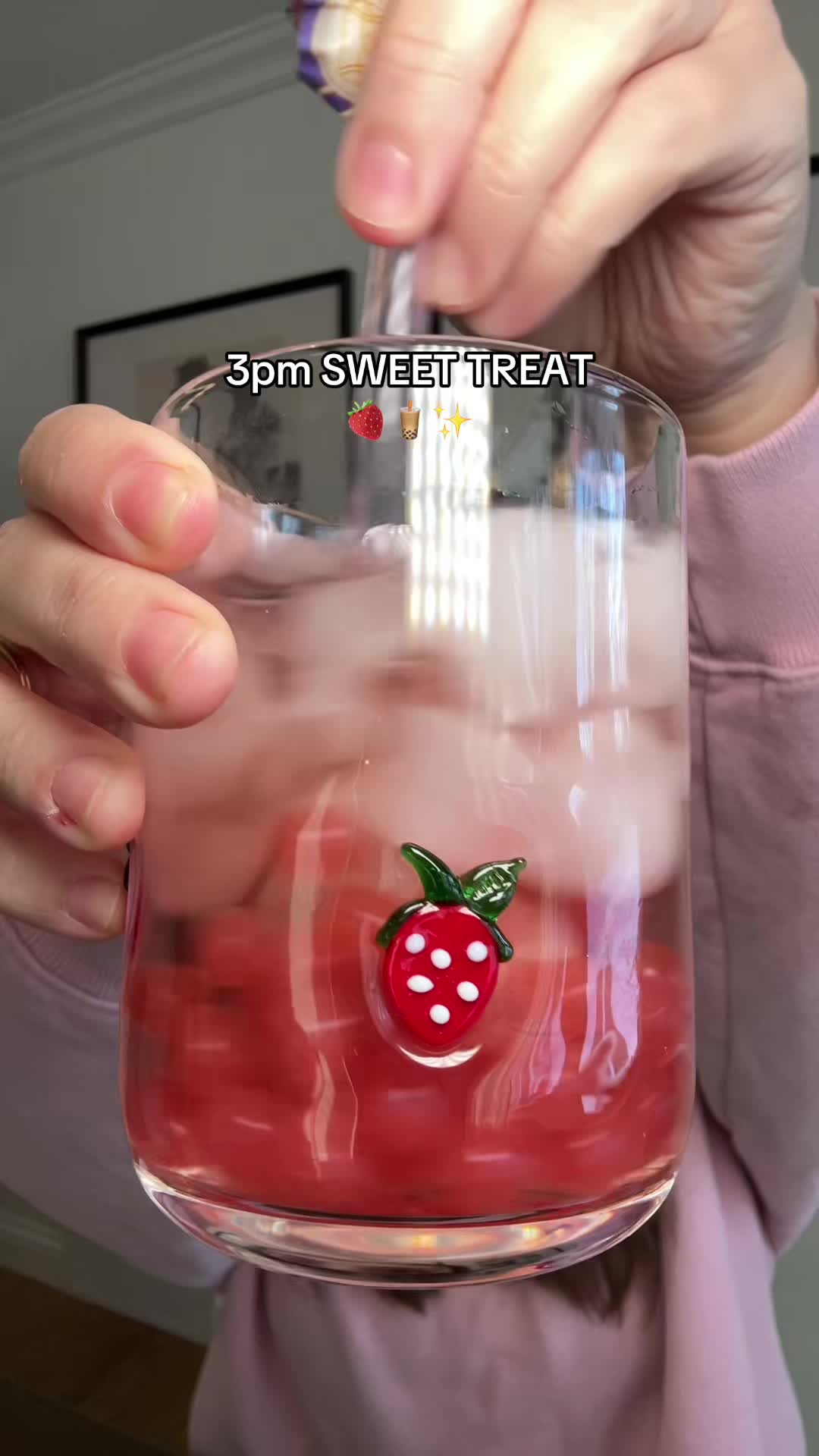 TikTok post by @juliamcconnell for Syruvia. Caption reads: [...] #boba #3pmslump u guys are the best @Syruvia....