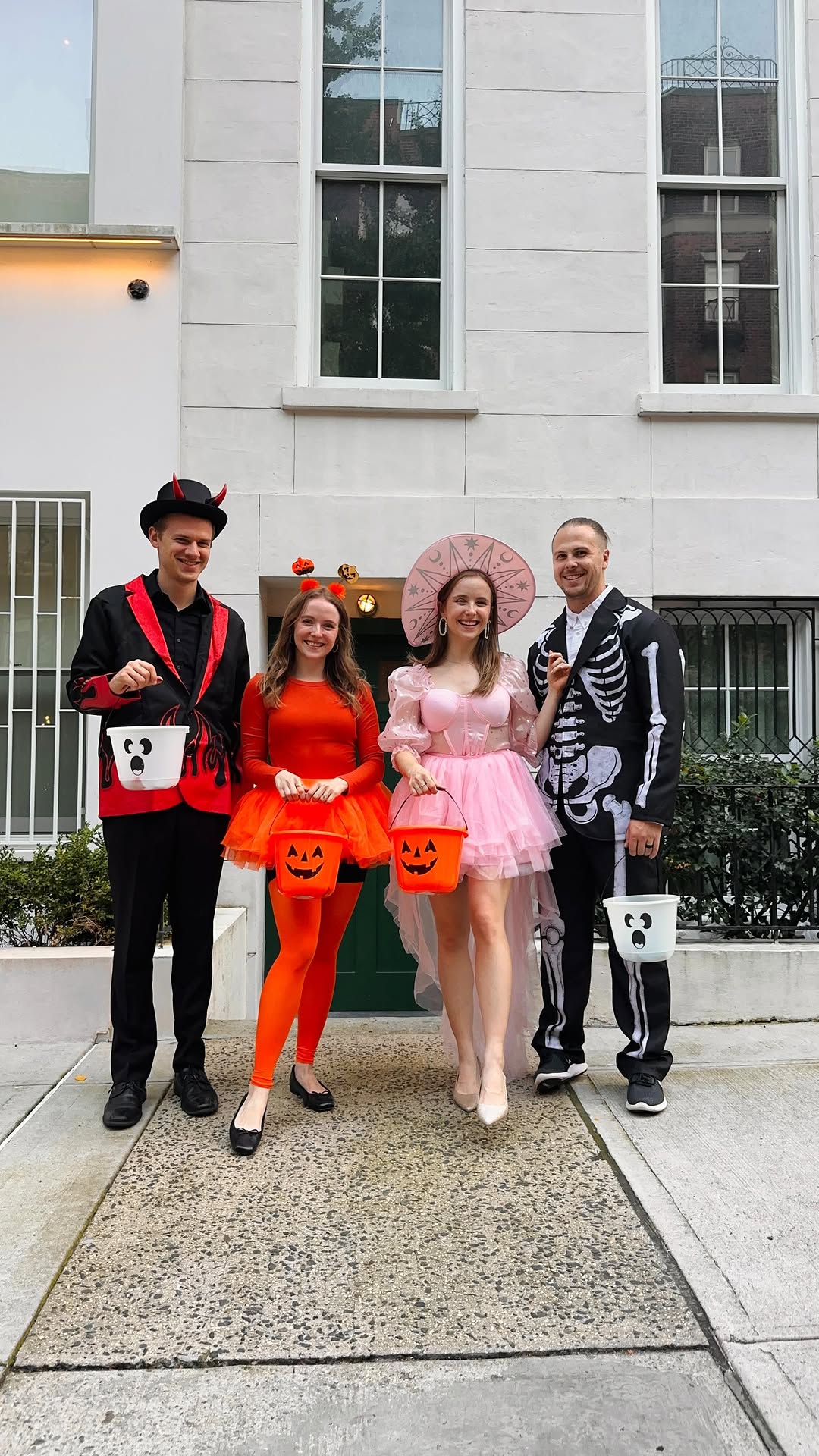Instagram post by @two_scoops_of_style for Party City. Caption reads: Stepping into spooky season 👻
.
#ad If there’s....