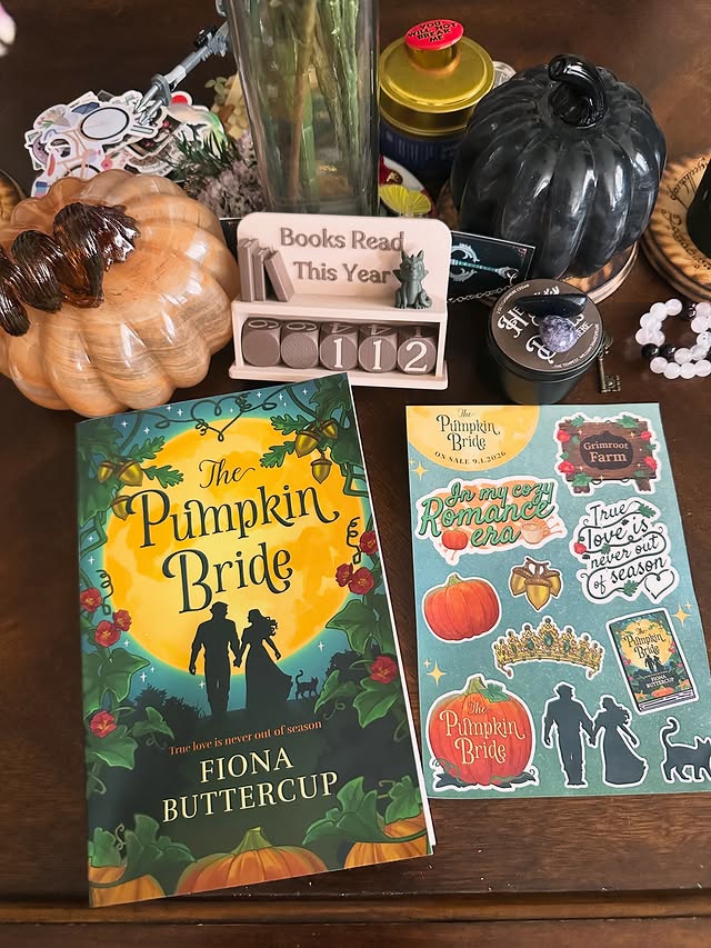 Instagram post by @nicole_in_neverland for HTP Books. Caption reads: [...] moment to say thanks to @htp_hive @htpbooks....