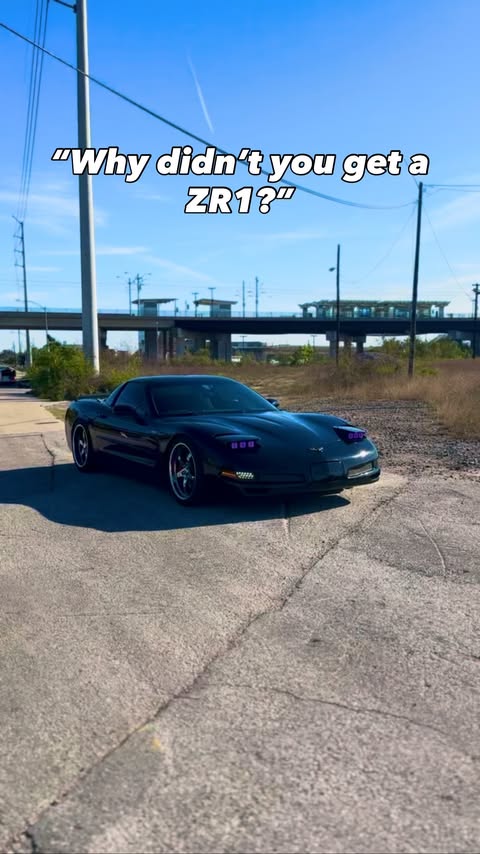 Instagram post by @slowc5z for Extreme Online Store. Caption reads: [...] @ritchieperformance @extremeonlinestore -....