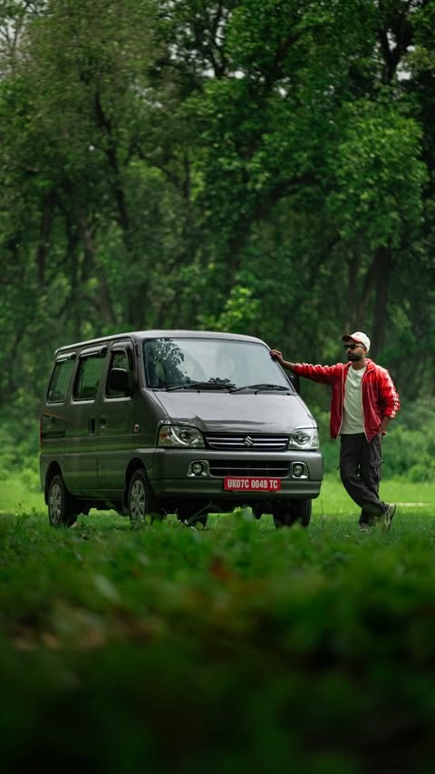 Instagram post by @himachoman for Maruti Suzuki ARENA. Caption reads: Thoughtful design, spacious interiors and everyday....