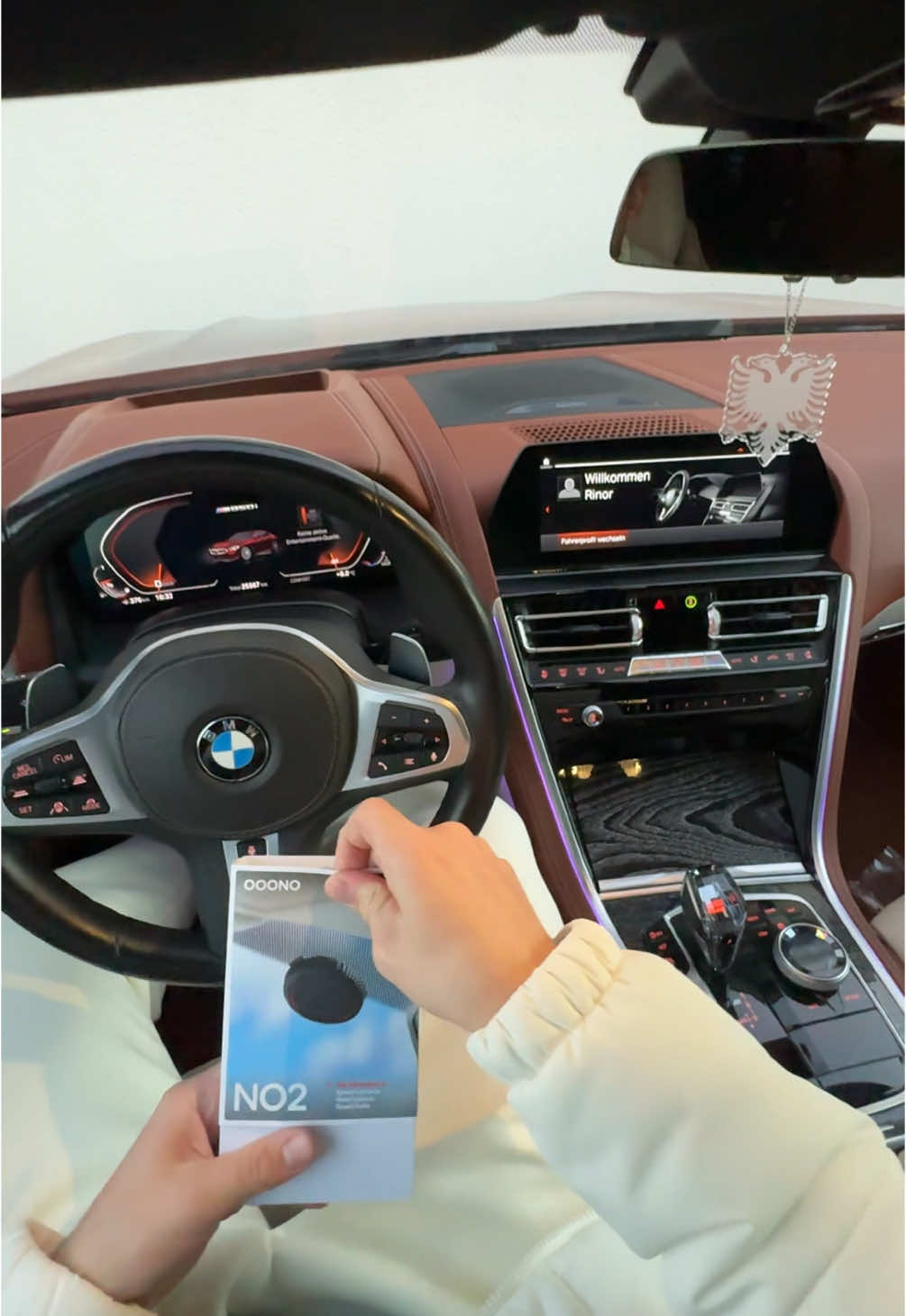 TikTok post by @edon.di for OOONO. Caption reads: Anzeige | Check link in my bio🔗 perfect Christmas....