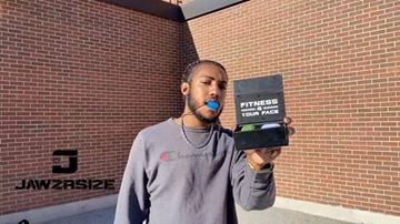 Instagram post by @officialkingjayz for Jawzrsize. Caption reads: Everyone’s check out @jawzrsize today 💯💪🏽
HOW....