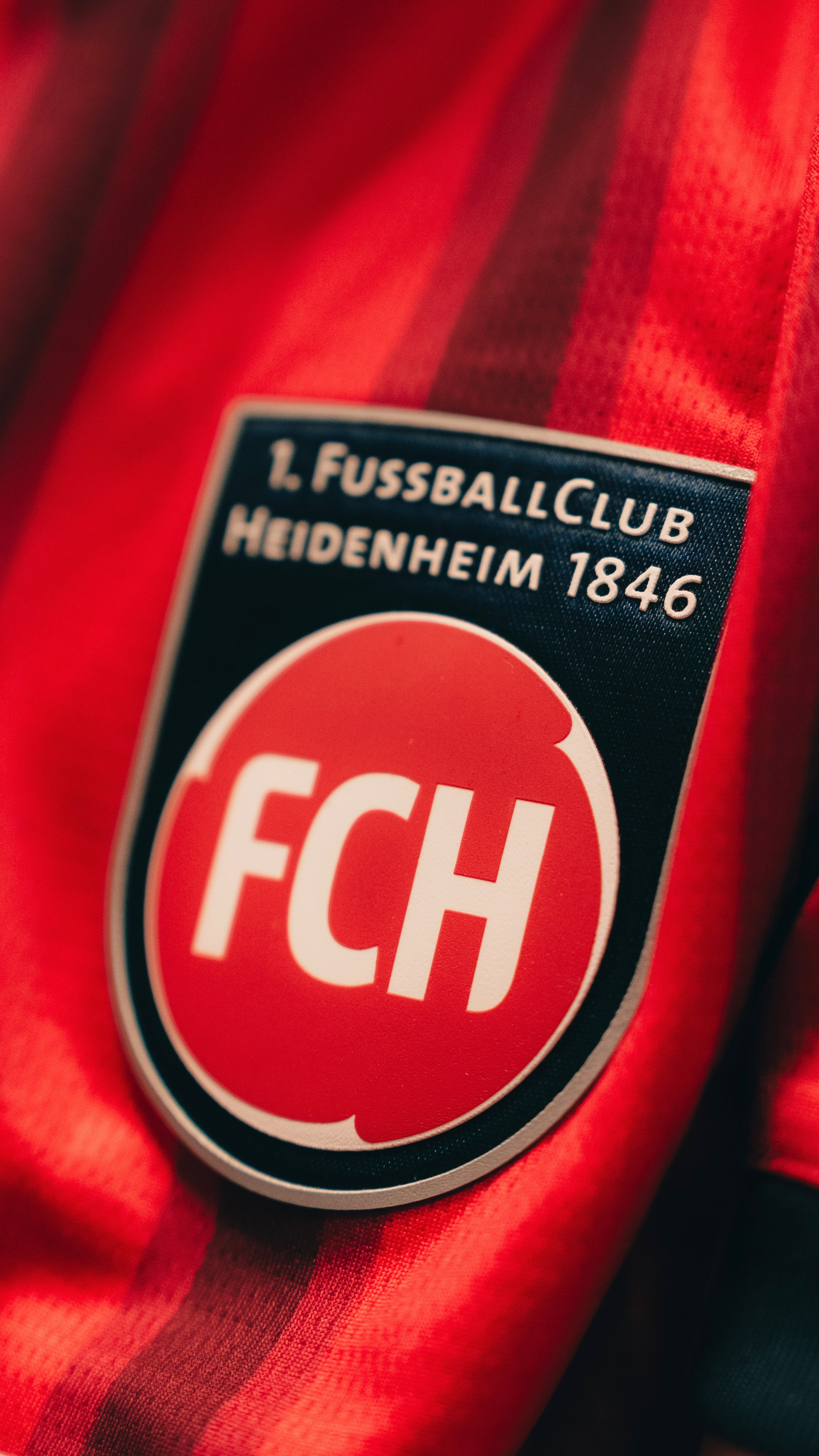 Instagram post by @11teamsports for PUMA DE/AT/CH. Caption reads: 𝐎𝐔𝐑 𝐍𝐄𝐖 𝐉𝐄𝐑𝐒𝐄𝐘𝐒 𝐀𝐑𝐄 𝐇𝐄𝐑𝐄!....