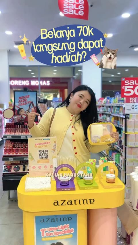 Instagram post by @leonychintyaaw for AZARINE. Caption reads: [...] Ramayana Samarinda lagi ada promo Azarine....