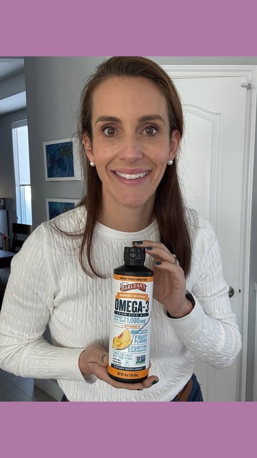 Instagram post by @thefoxsaystwins for Barlean's. Caption reads: [...] germs with the tropical goodness of....