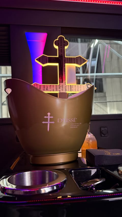 Instagram post by @cartierbutler for D'USSE Cognac. Caption reads: JAŸ-Z30 weekend with the home team @dussecognac .....