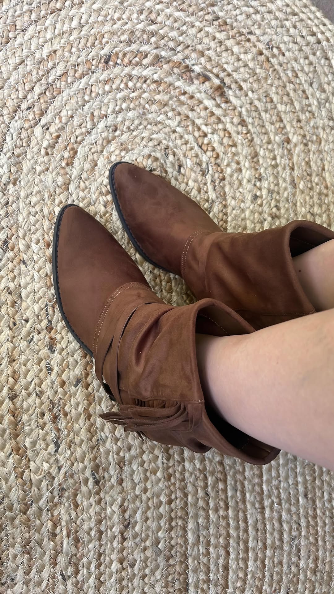 Instagram post by @jessicalblackman for callitspring. Caption reads: @jessicalblackman took us for a spin in her....