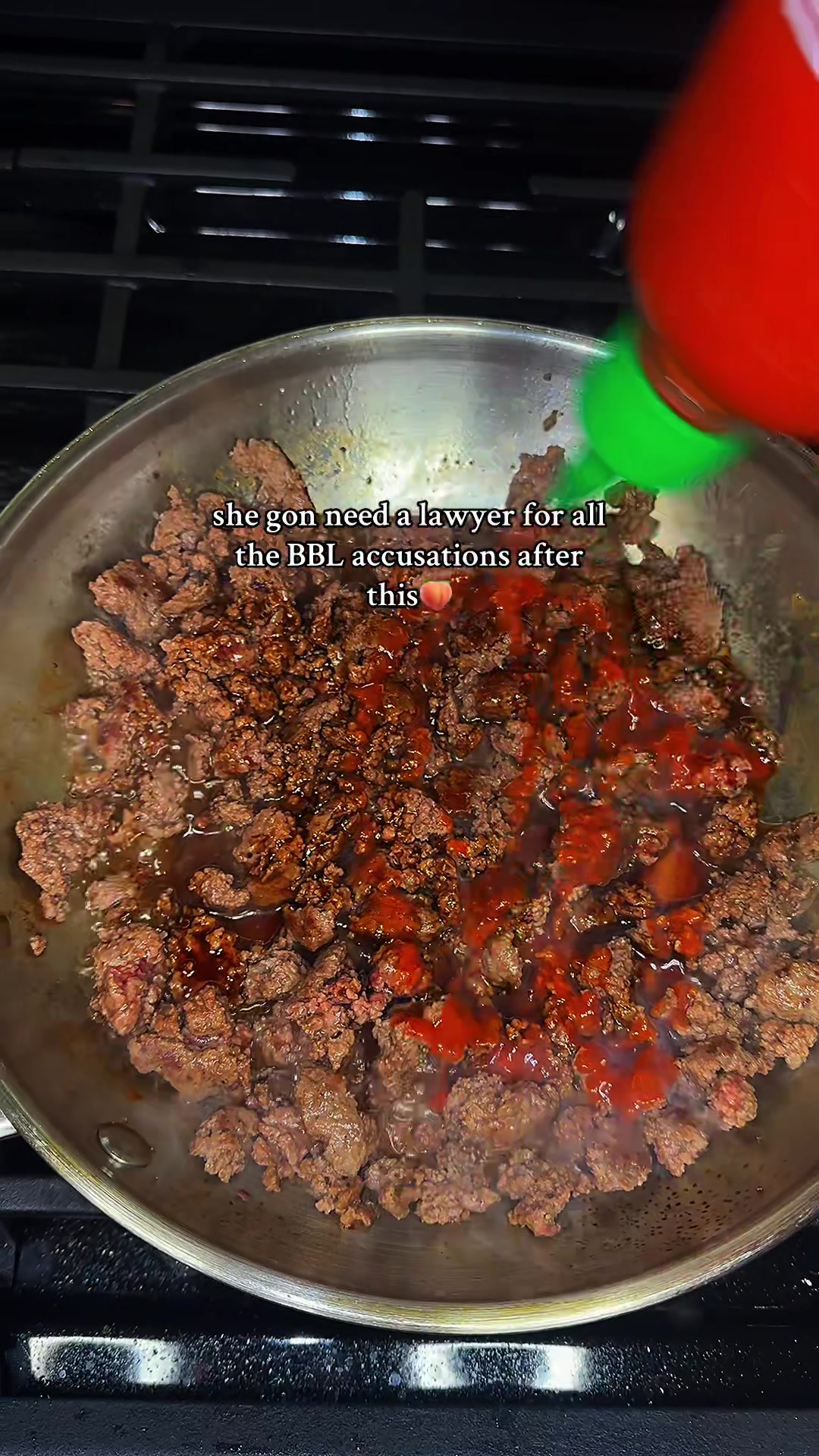 TikTok post by @essentl_life for Wellah Nutrition. Caption reads: sponsor me @Wellah Nutrition ?? #creatine....