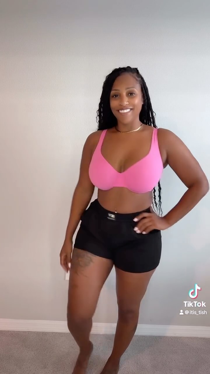 Instagram post by @itis_tish for FeelinGirl. Caption reads: #Ad
.
.
For reference I’m 36DD, size medium....