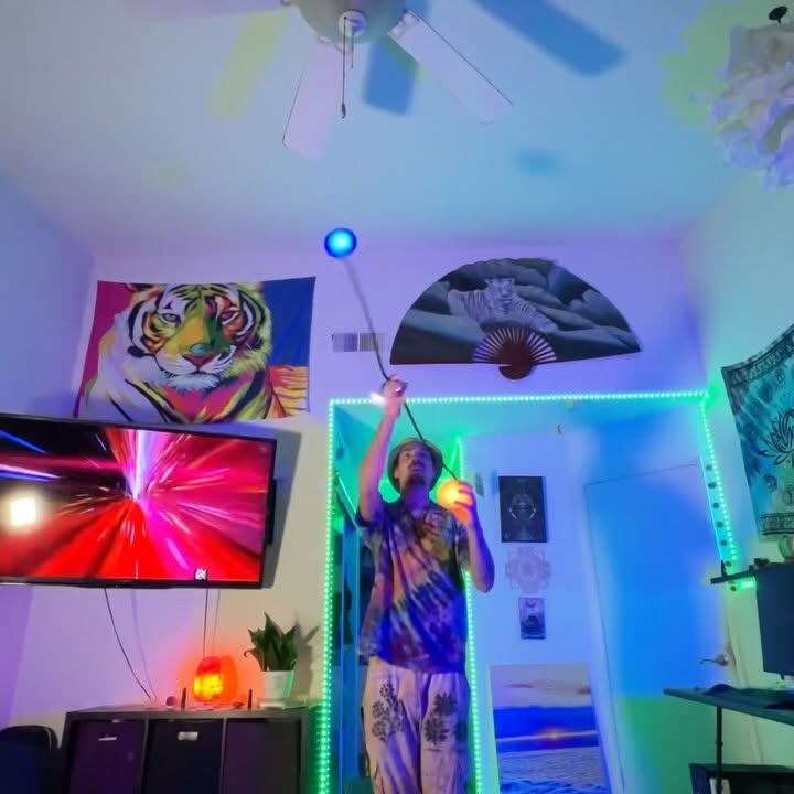 Instagram post by @mmmflows for Ultrapoi. Caption reads: [...] my Orb poi pro’s and XL LED knobs by....