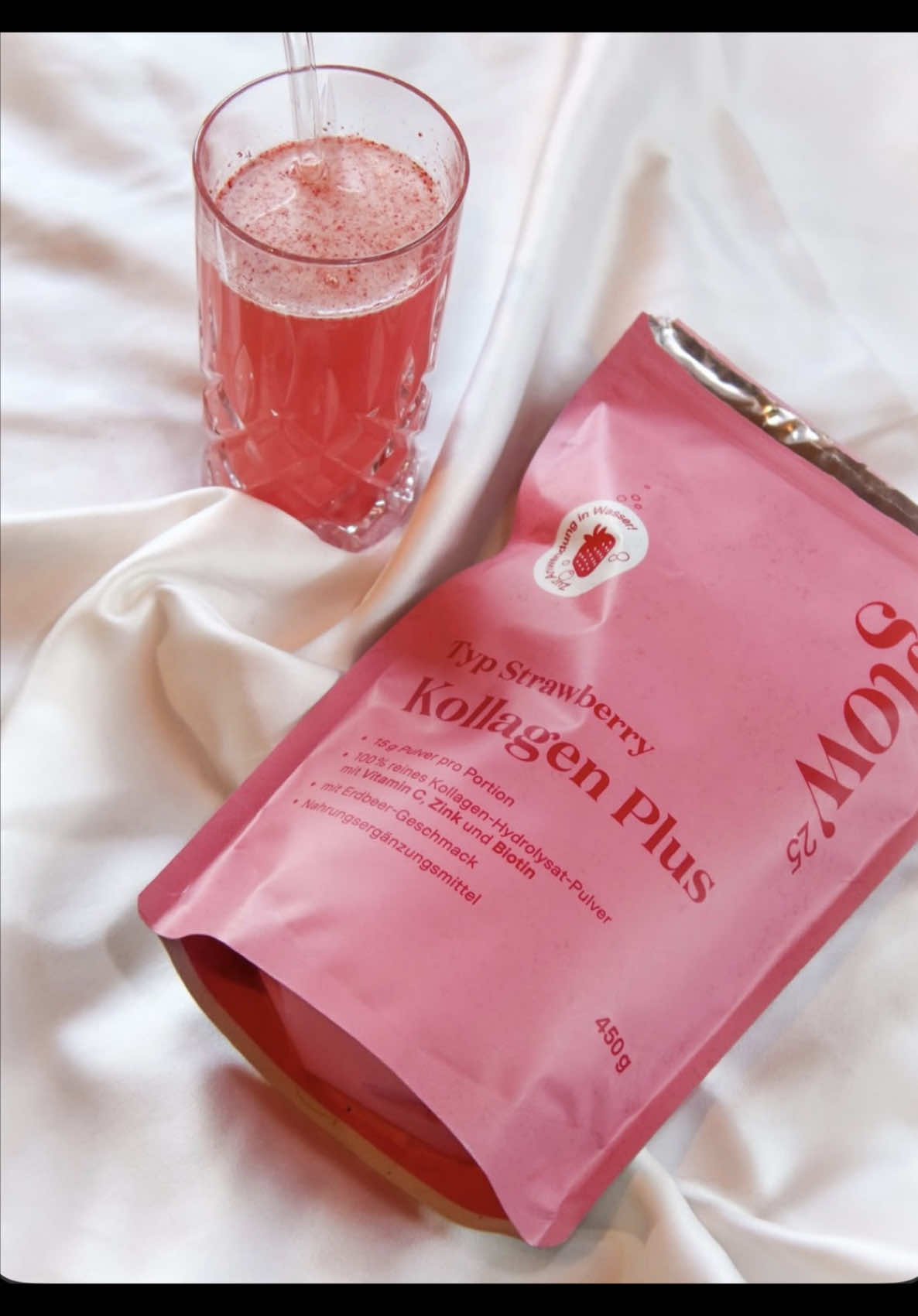 TikTok post by @enalacreates for Glow25. Caption reads: [...] hydration, & fight fine lines with @Glow25....