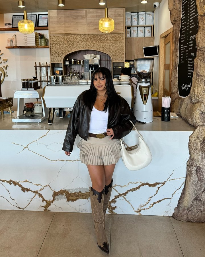 Instagram post by @melissainthecity_ for ShoeDazzle. Caption reads: [...] #justfabpartner #justfabstyle @shoedazzle....